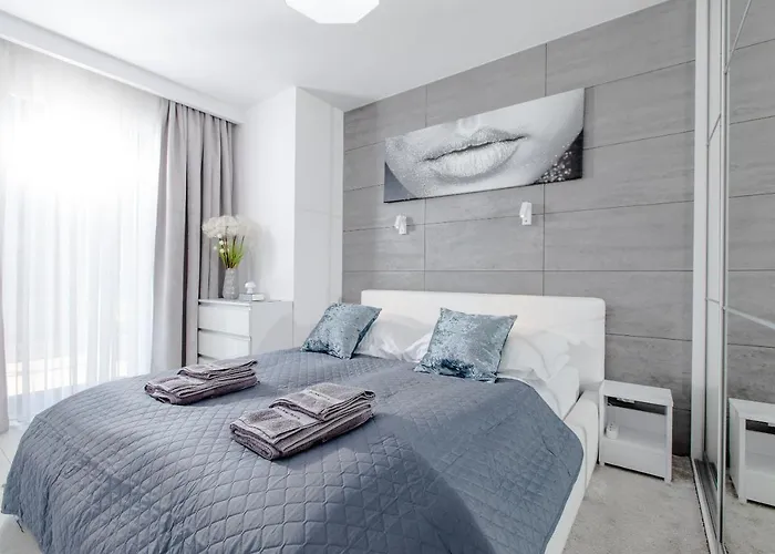 Apartament Linia Komfortu Gardenia Dziwnow Z Widokiem Na Morze Epapartamenty